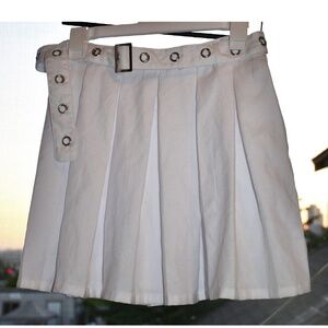 Size S White Pleated Uniform Skirt from Hot Topic